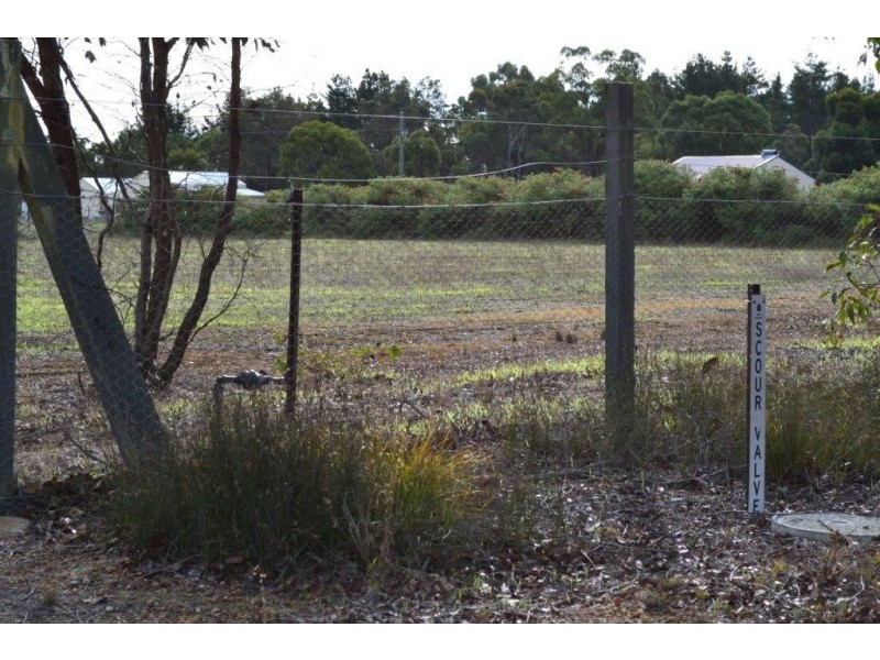 Lot 403 Third Avenue, Kendenup WA 6323