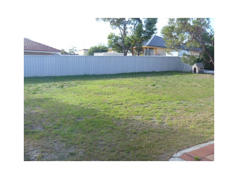 4 Deane Street, Mount Barker WA 6324