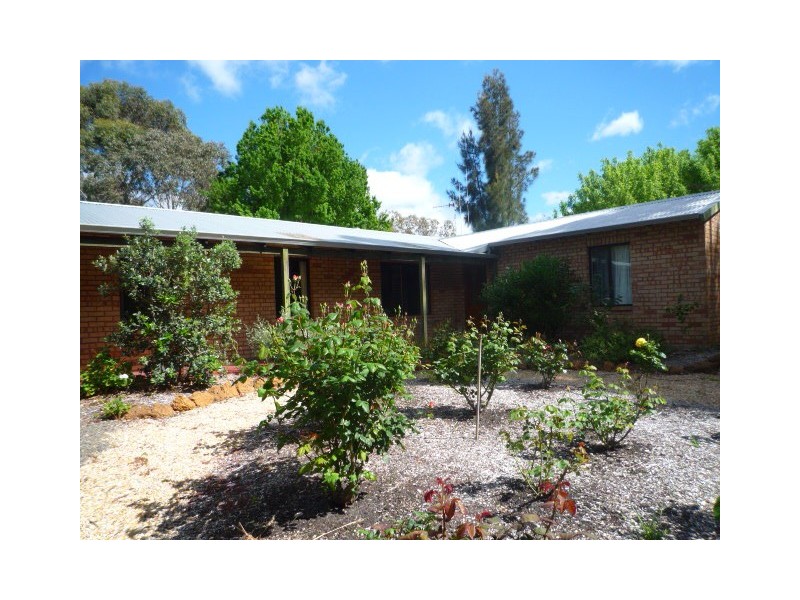 17 Martin Street, Mount Barker WA 6324