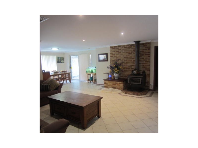 16 Athelton Street, Mount Barker WA 6324