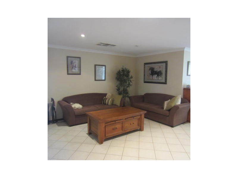 16 Athelton Street, Mount Barker WA 6324