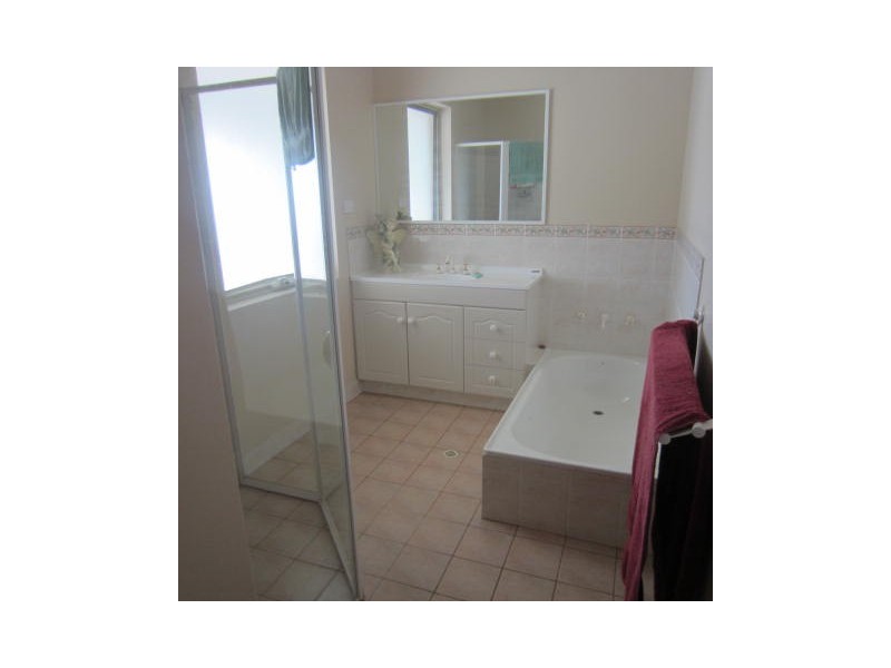 16 Athelton Street, Mount Barker WA 6324