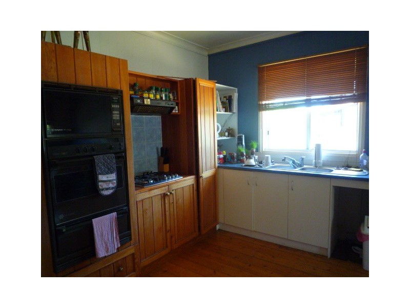 17 Oatlands Road, Mount Barker WA 6324