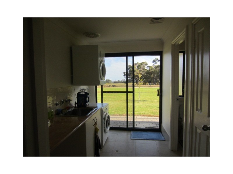 212 Warburton Road, Mount Barker WA 6324