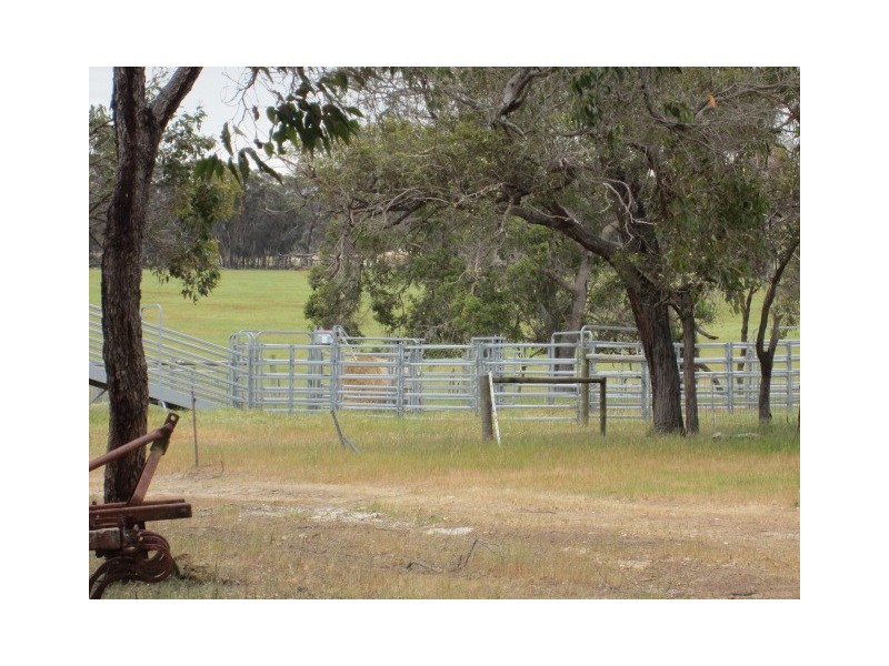 Lot 53 Surrey Downs Road, Porongurup WA 6324