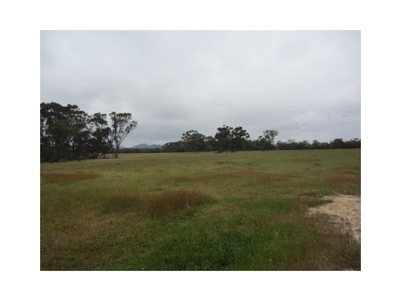 Lot 53 Surrey Downs Road, Porongurup WA 6324