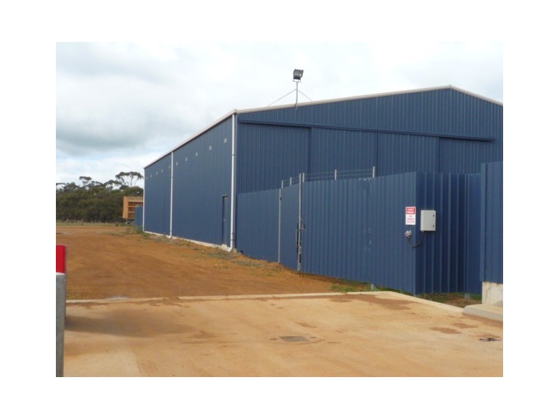 10 and 14 Hordacre Way, Cranbrook WA 6321