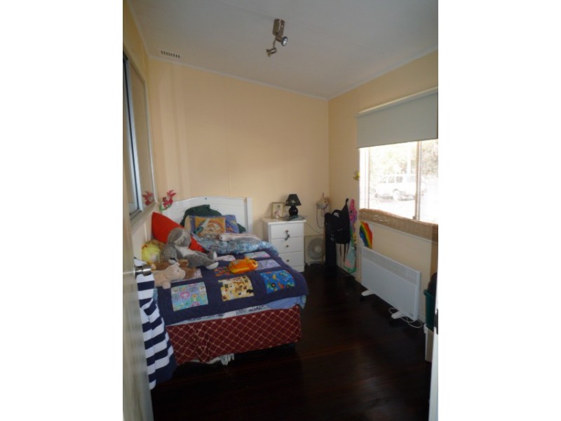 35 Oatlands Road, Mount Barker WA 6324