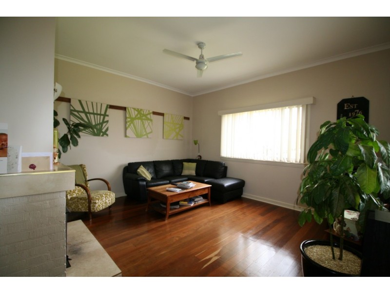 16 Ormond Road, Mount Barker WA 6324