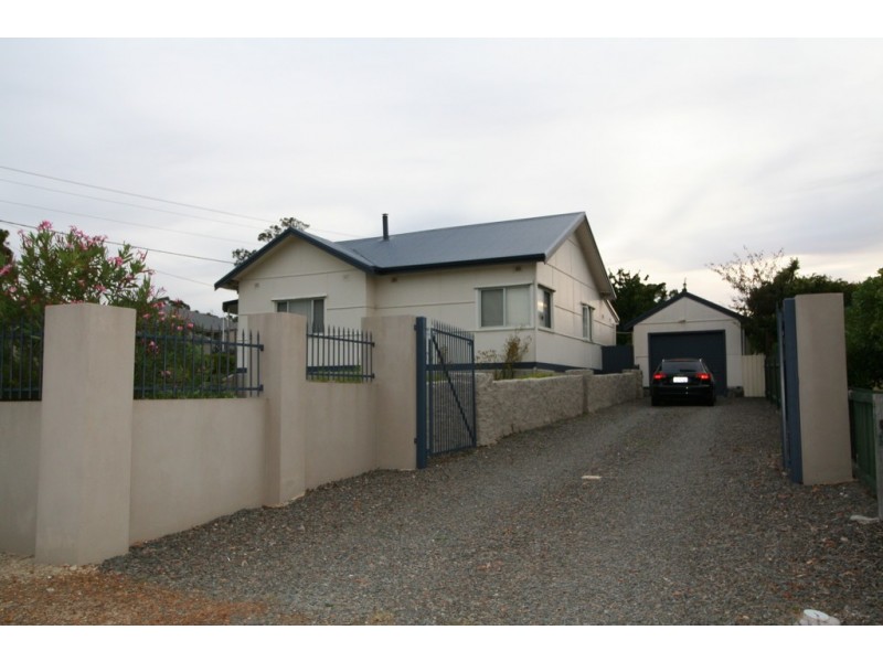 16 Ormond Road, Mount Barker WA 6324