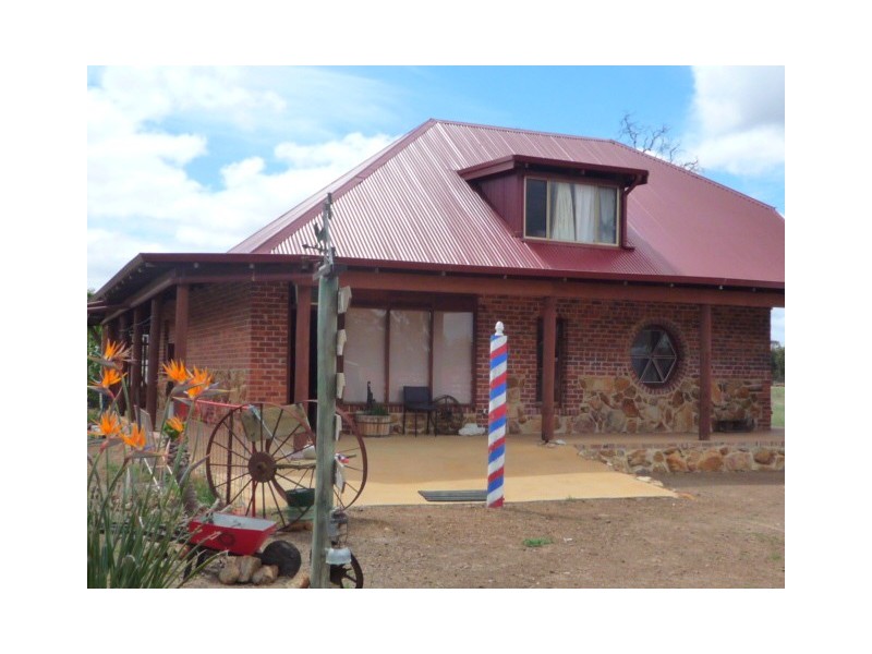 30728 Albany Highway, Kendenup WA 6323