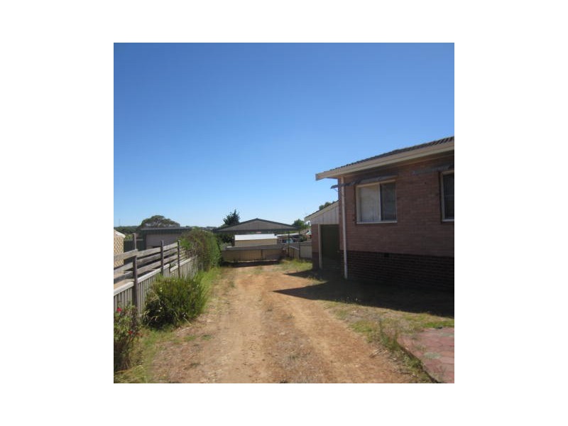 7 Nunarrup Street, Mount Barker WA 6324