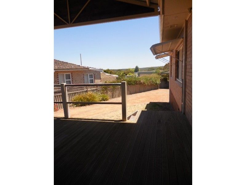 7 Nunarrup Street, Mount Barker WA 6324