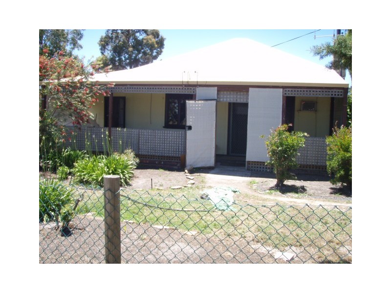 4 Hardy Street, Cranbrook WA 6321