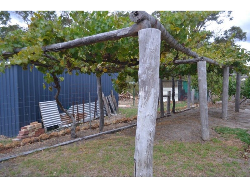 14 Parsons Street, Mount Barker WA 6324
