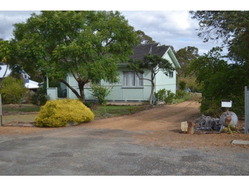 14 Parsons Street, Mount Barker WA 6324