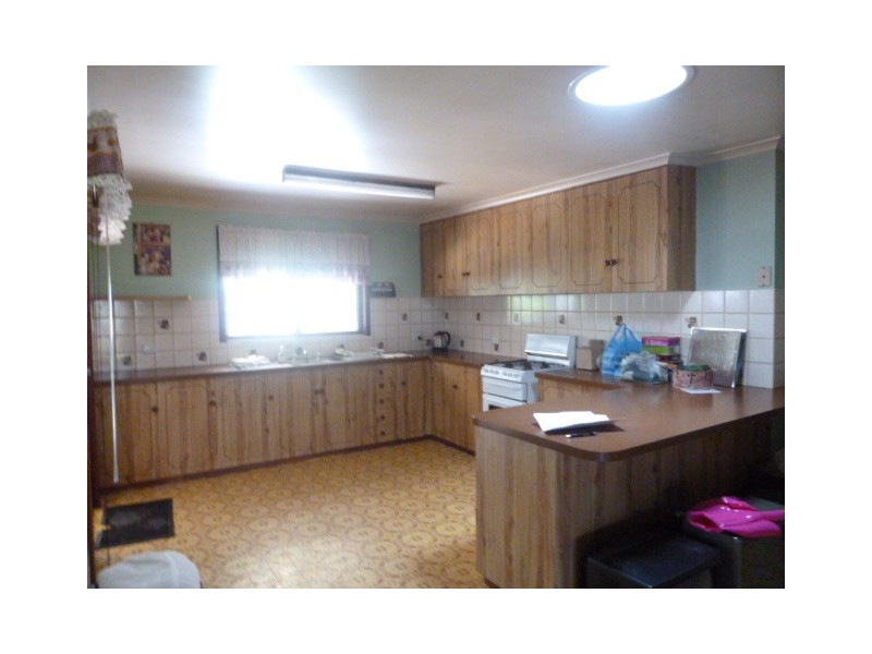 11 Haese Street, Mount Barker WA 6324