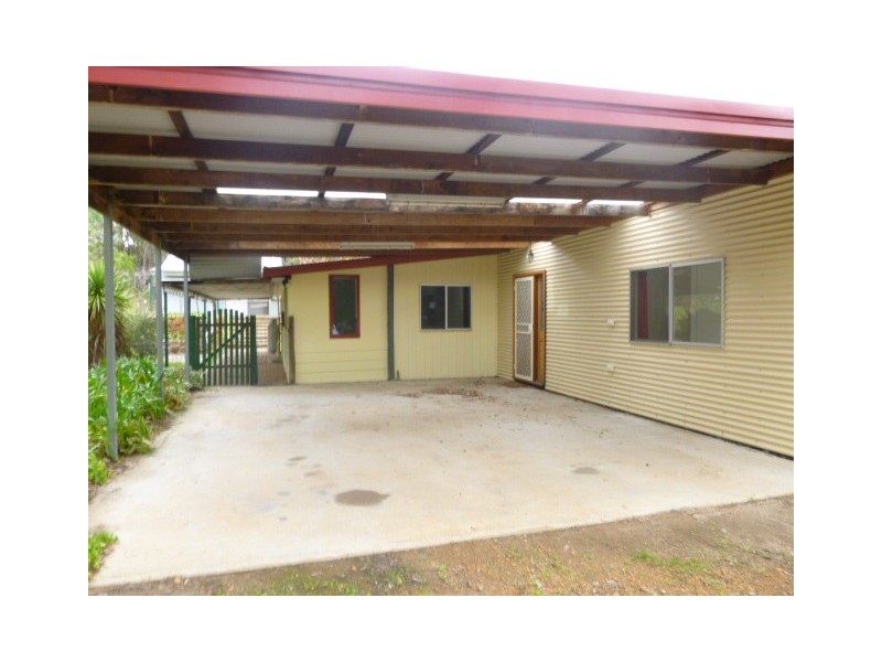 29 Bolganup Road, Porongurup WA 6324