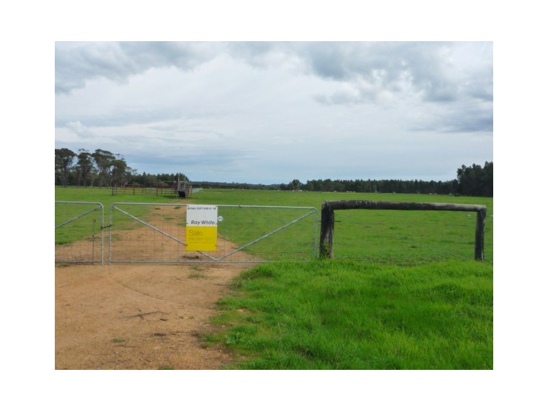 Lot 151 Lake Barnes Road, Narrikup WA 6326
