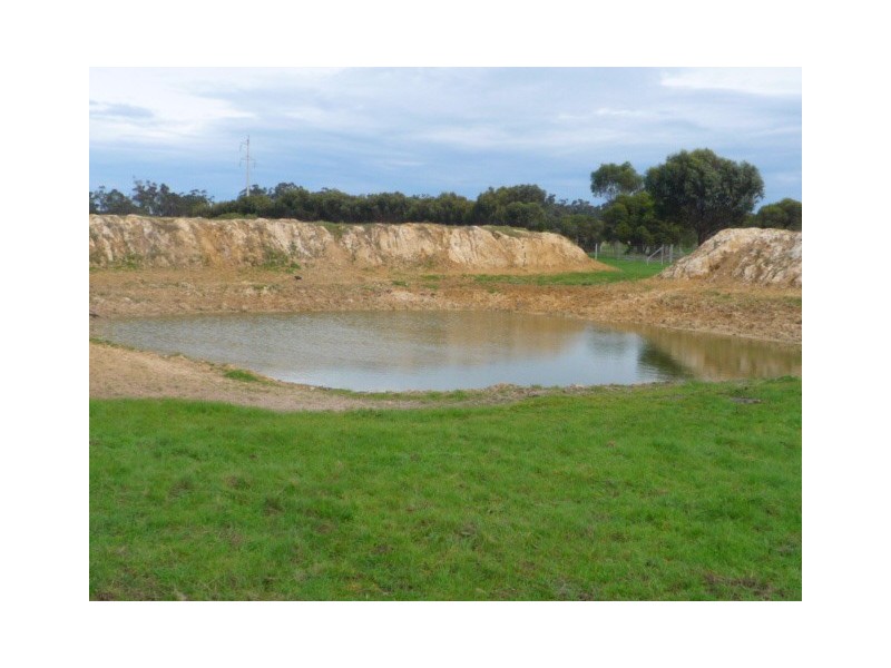 Lot 151 Lake Barnes Road, Narrikup WA 6326