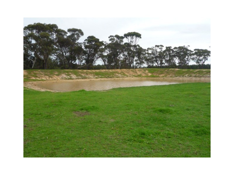 Lot 151 Lake Barnes Road, Narrikup WA 6326