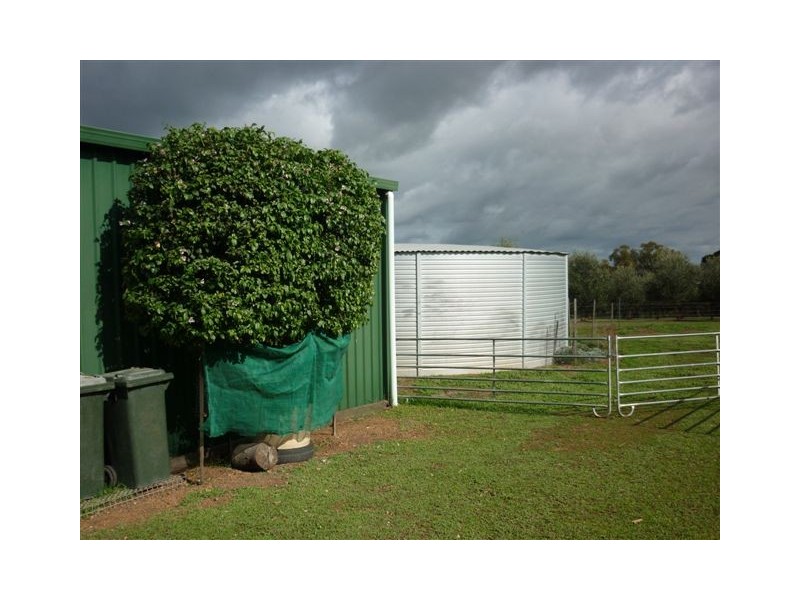 60 Smutts Road, Kendenup WA 6323