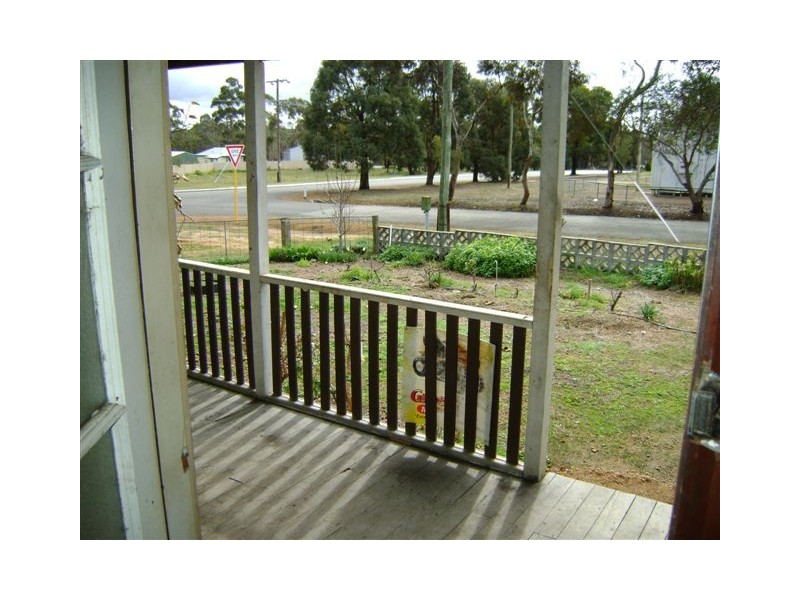 9 Brierley Street, Rocky Gully WA 6397