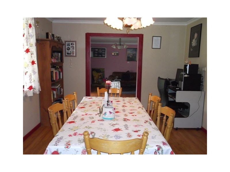 31 Renmark Road, Kendenup WA 6323