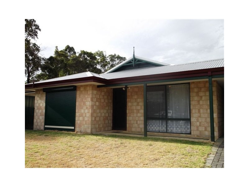 13 Margaret Street, Mount Barker WA 6324