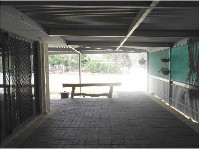 13 Margaret Street, Mount Barker WA 6324