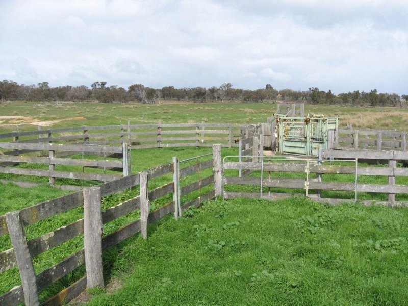 2051 North Woogenellup Road, Mount Barker WA 6324