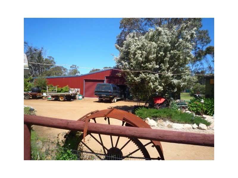 77 Second Avenue, Kendenup WA 6323