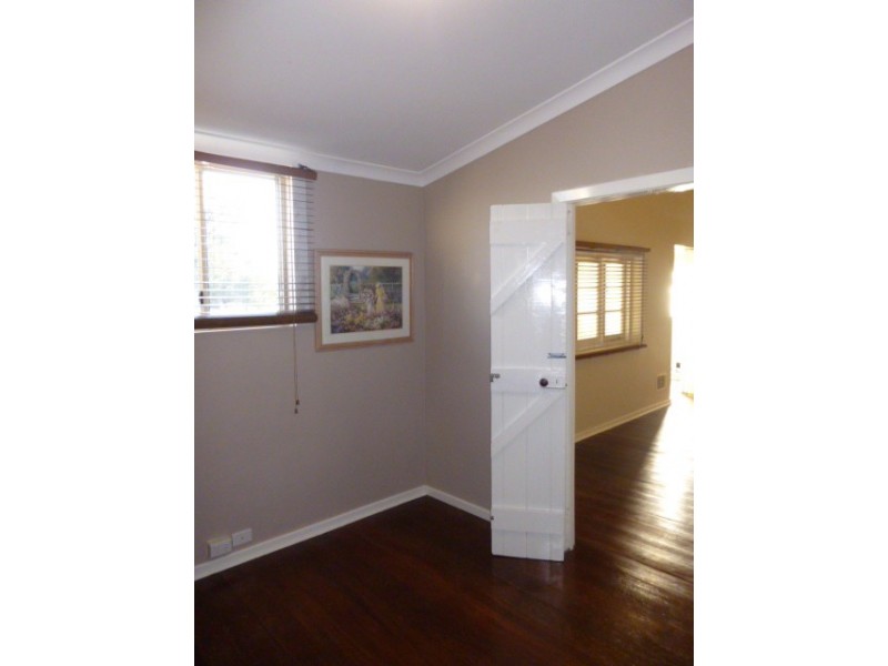 13 Ingoldby Street, Mount Barker WA 6324