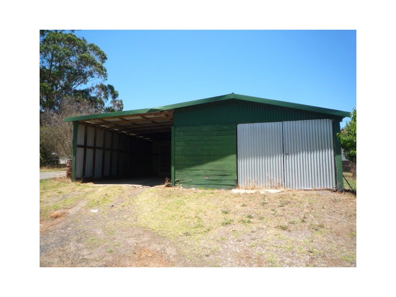 22 Albany Highway, Mount Barker WA 6324