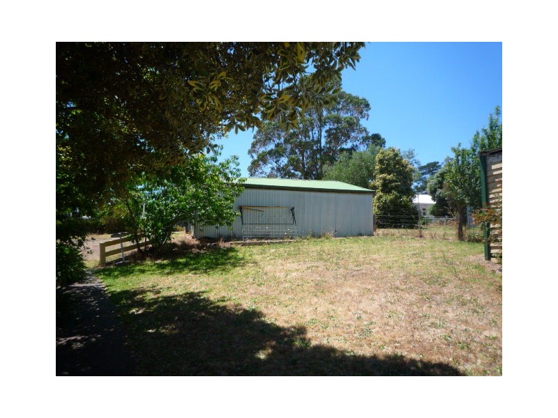 22 Albany Highway, Mount Barker WA 6324