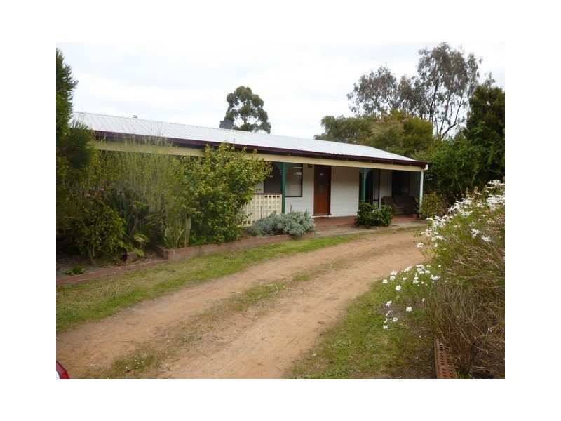 36A Oatlands Road, Mount Barker WA 6324