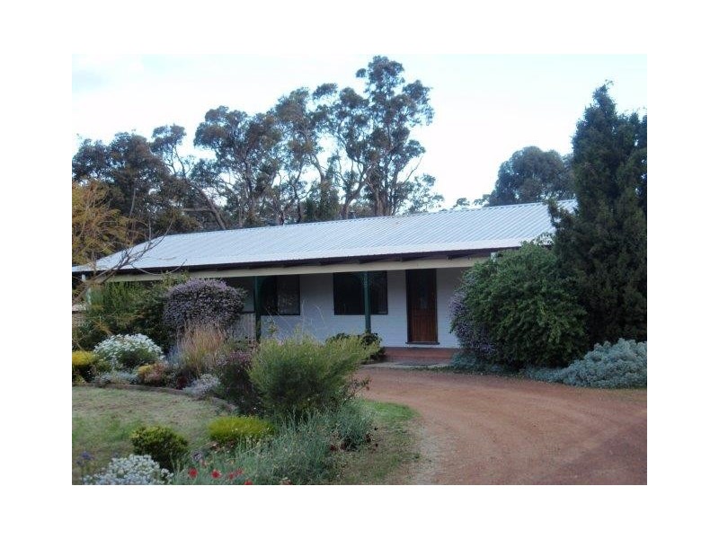 36A Oatlands Road, Mount Barker WA 6324