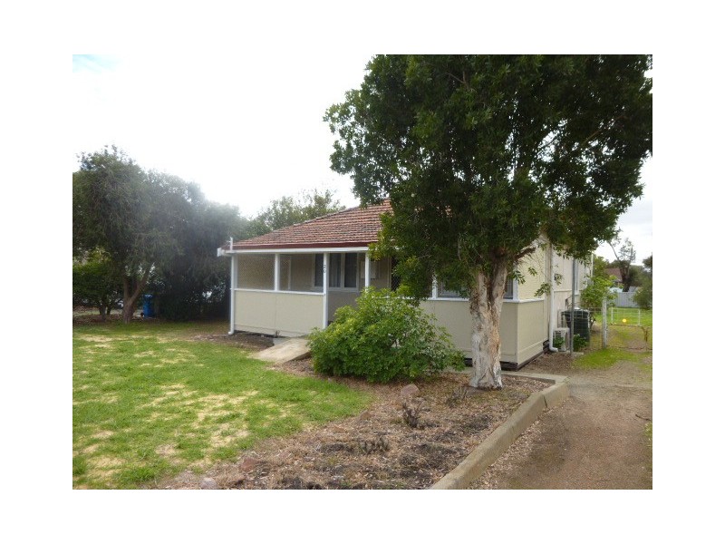 20 Gordon Street, Cranbrook WA 6321