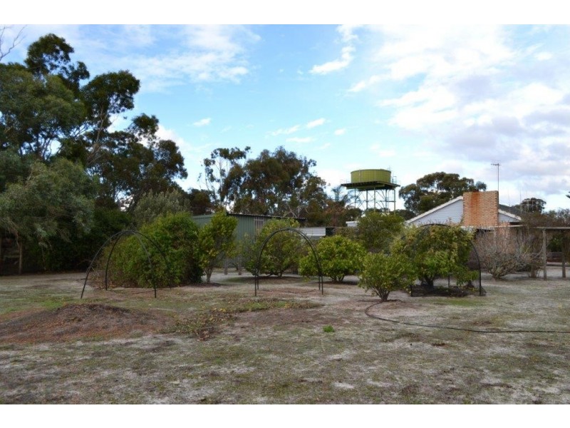 2 Grantham Street, Cranbrook WA 6321