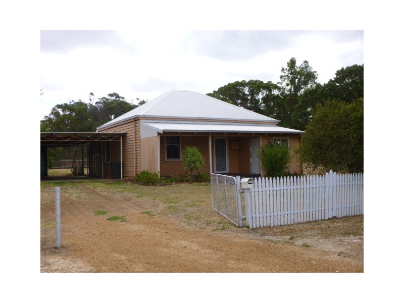 2 Hambley Street, Mount Barker WA 6324