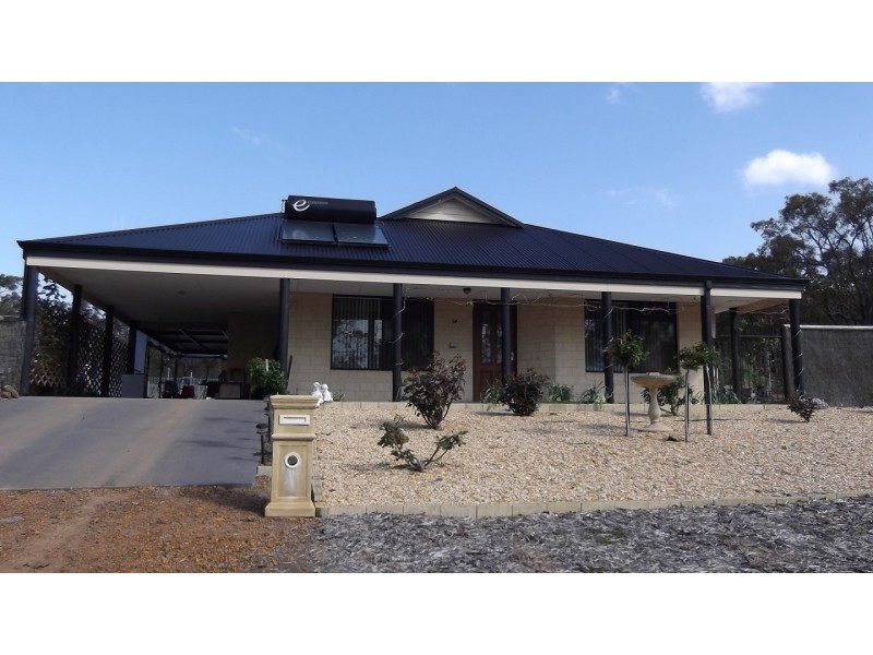 14 Thomas Street, Mount Barker WA 6324