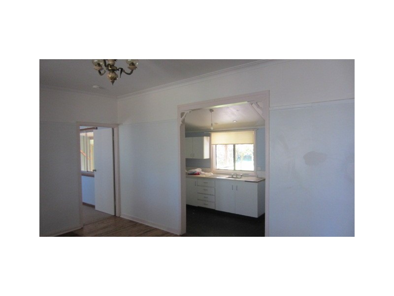 54 Deane Street, Mount Barker WA 6324