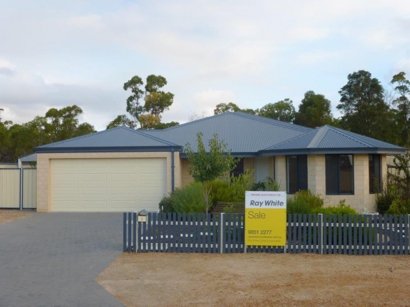 4 Henton Peak Heights, Mount Barker WA 6324