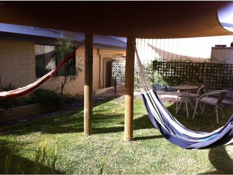 4 Henton Peak Heights, Mount Barker WA 6324