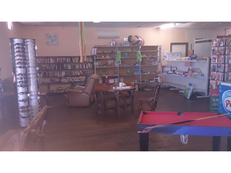 9 Brooking ST CNR Albany Hway, Tenterden WA 6322