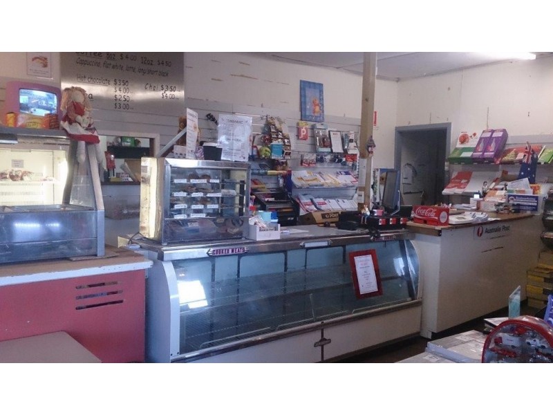 9 Brooking ST CNR Albany Hway, Tenterden WA 6322