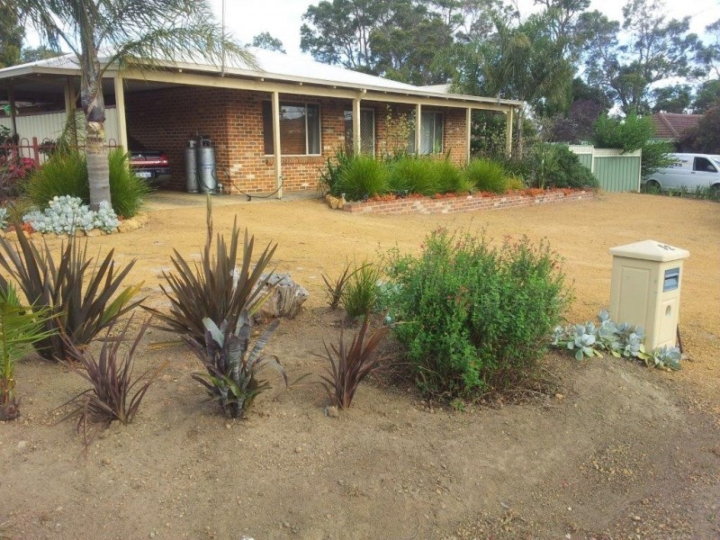 52 Deane Street, Mount Barker WA 6324