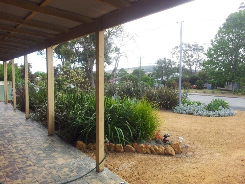 52 Deane Street, Mount Barker WA 6324