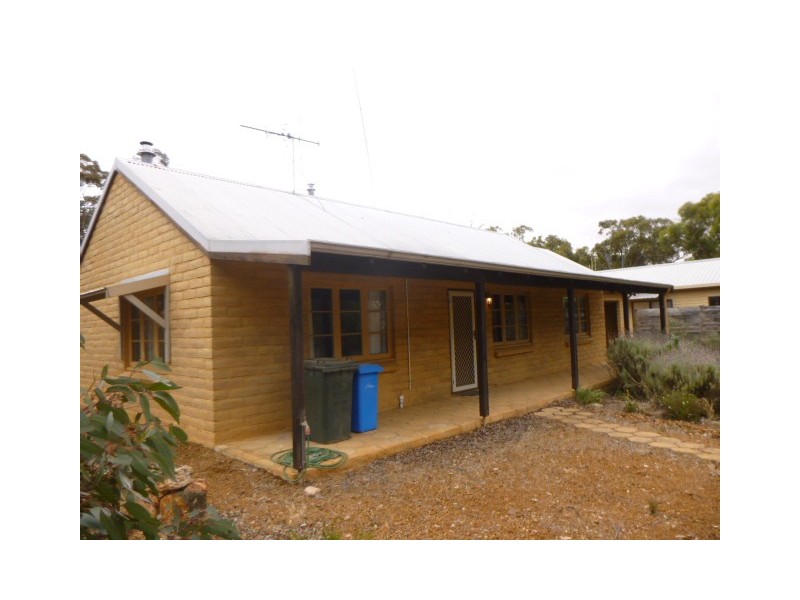 21 Hassell Avenue, Kendenup WA 6323