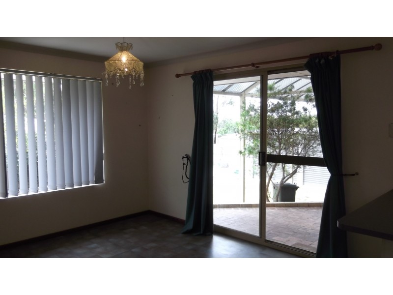 12 Booth Street, Mount Barker WA 6324